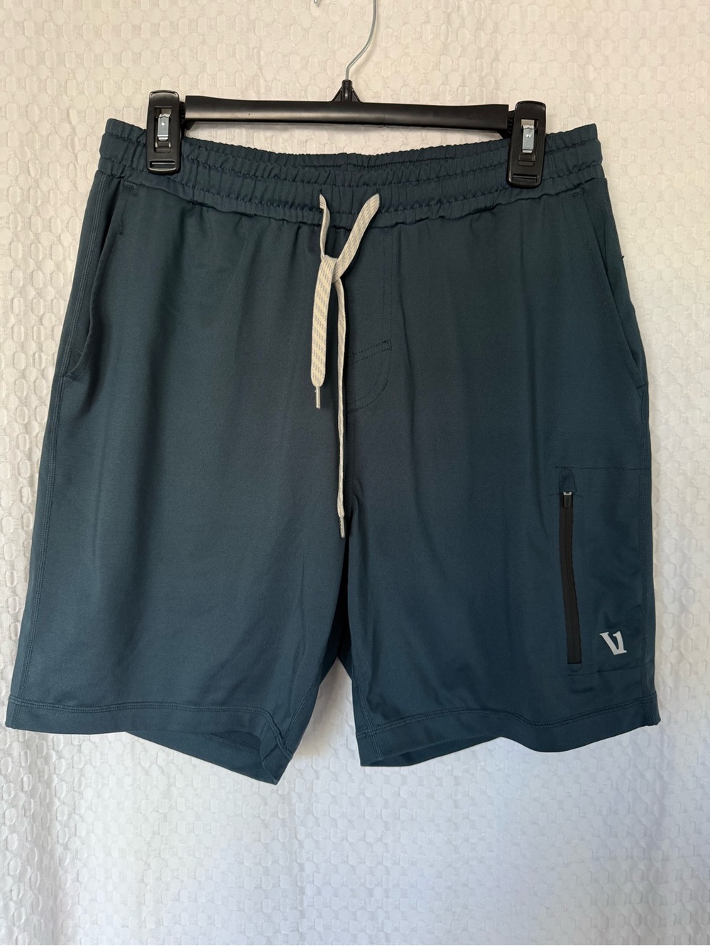 Vuori Ponto Performance Lounge Shorts Blue Green Zip Pocket Men’s Medium - Picture 2 of 7